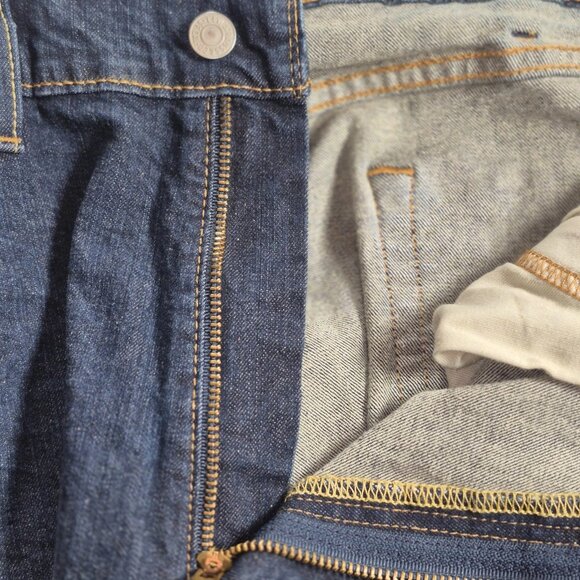 Levi's 505  Men's 38 X 30 Regular Fit Denim Jeans - Picture 6 of 6